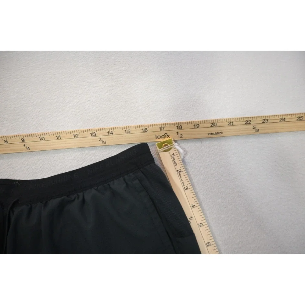 Nike Running Gym Shorts Mens XL Black Dri-FIT Mesh Back Zip Pocket Excellent